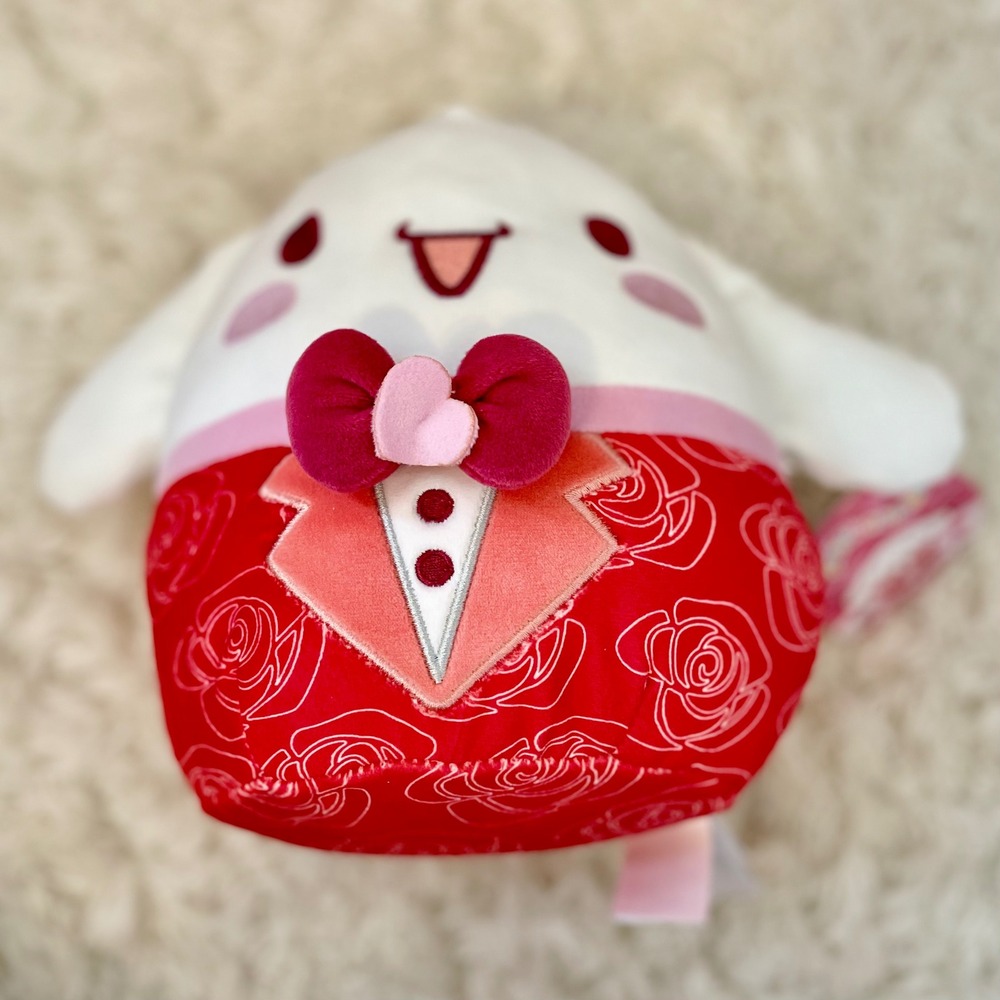 Squishmallows Sanrio Cinnamoroll‎ Red Tuxedo Rose Plush 8 inch Hello Kitty